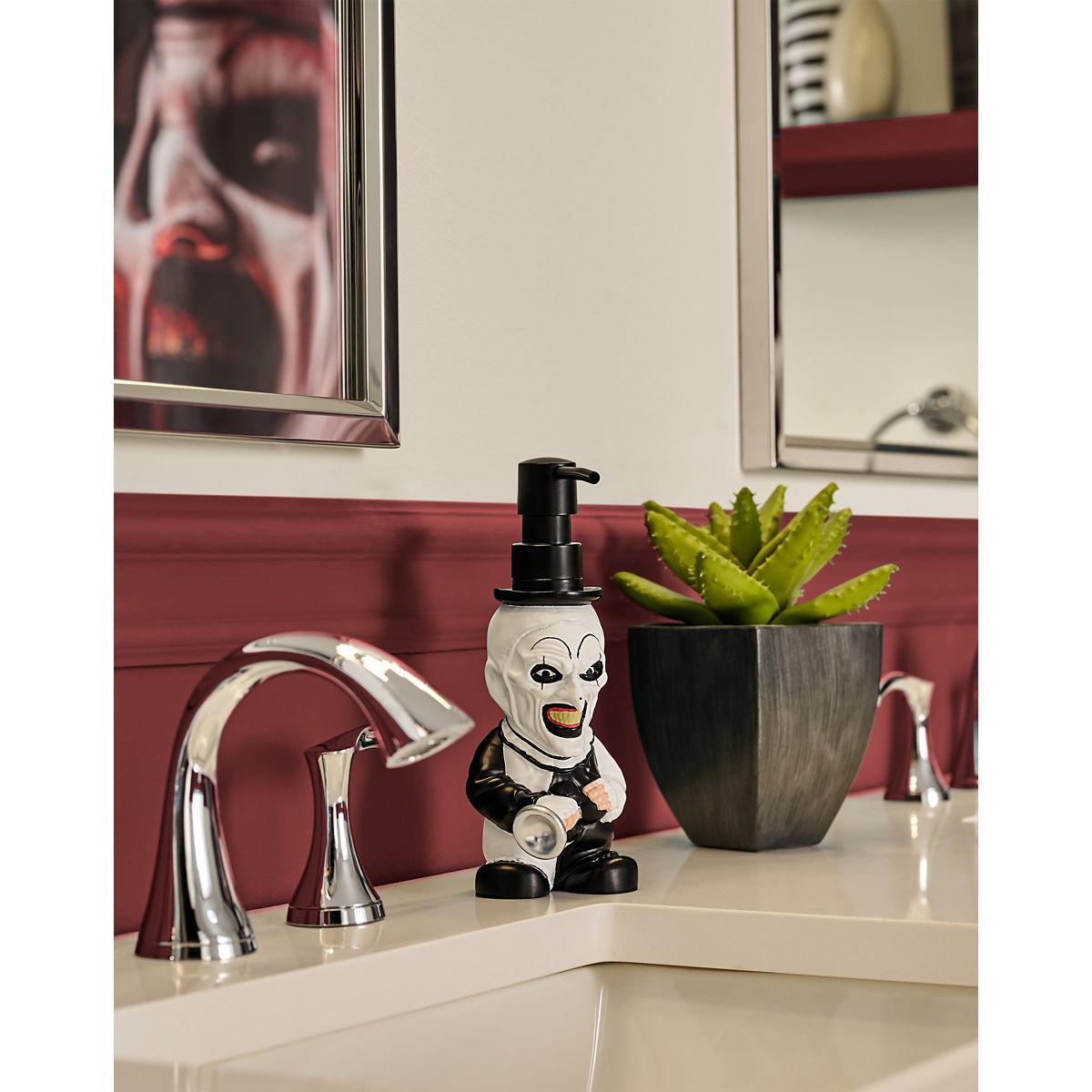 Terrifier 17-Piece Bath Set MULTI-COLOR