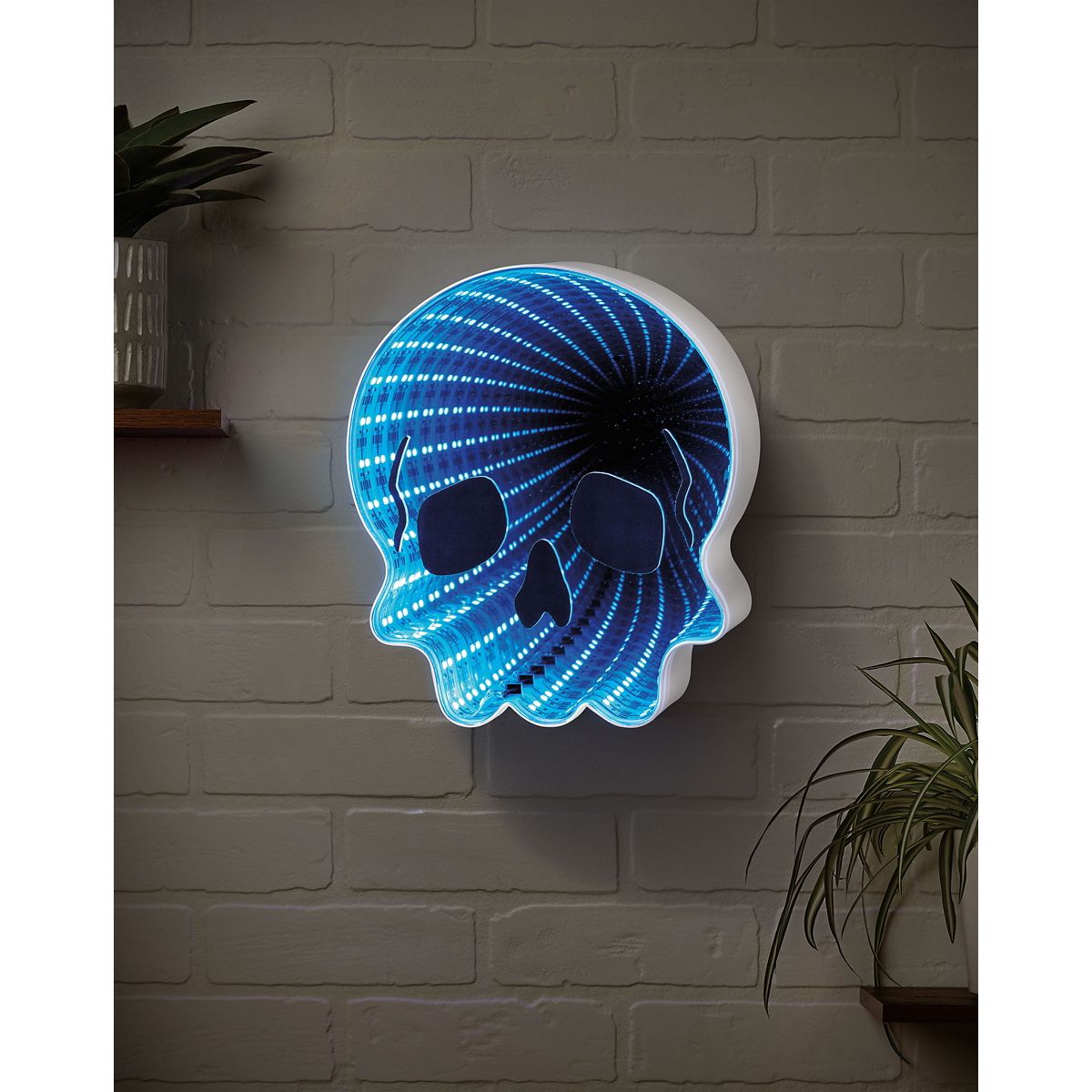 Light-Up Skull Infinity Mirror MULTI-COLOR