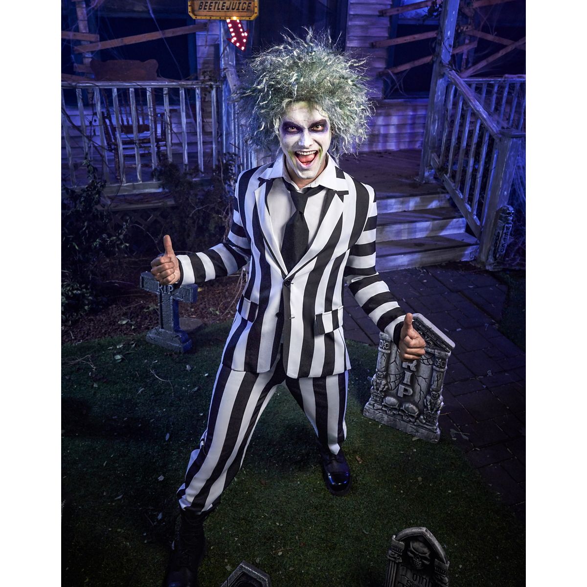 Adult Beetlejuice Striped Suit BLACK AND WHITE