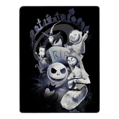 The Nightmare Before Christmas Graveyard Fleece Blanket BLACK AND WHITE