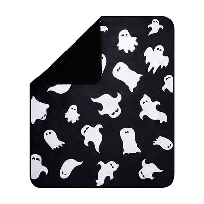 Ghost Print Fleece Blanket BLACK AND WHITE