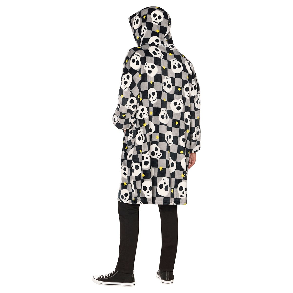 Checkered Skull Wearable Blanket WHITE